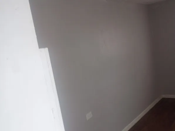 330 S Lake St #2, Aurora, IL 60506