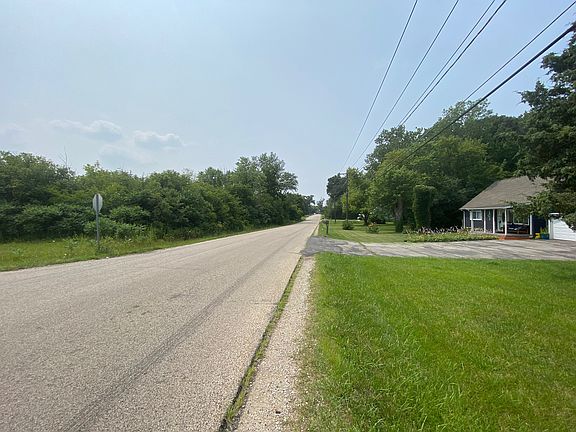 3rd image of 12535 W Blanchard Rd