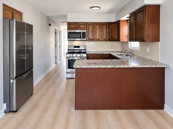 8652 W Catherine Ave APT 2, Chicago, IL 60656