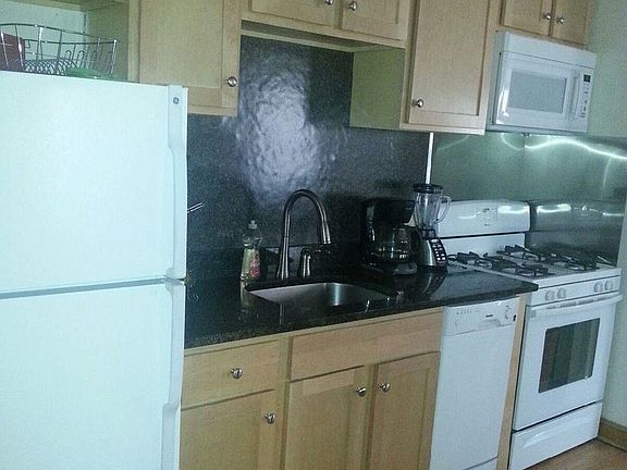 3rd image of 4541 France Ave S APT 3