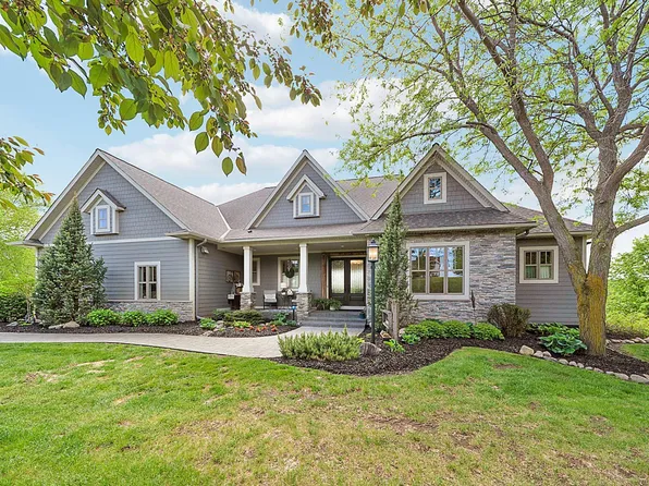 5641 Meadow Ln, Elko New Market, MN 55020