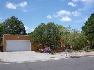 6113 Torreon Dr NE, Albuquerque, NM 87109