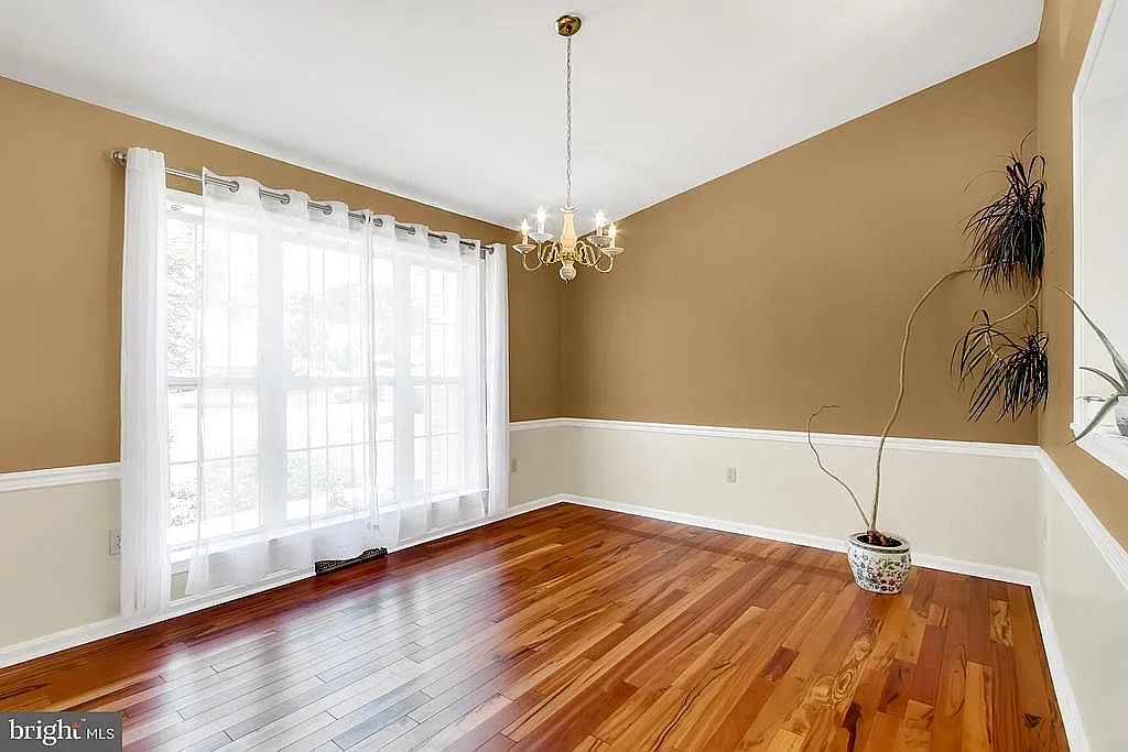 4 bed, 2638 sqft, $1,850 — Photo 3