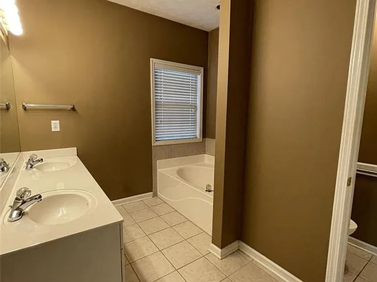 529 Mitylene Dr — Photo 13
