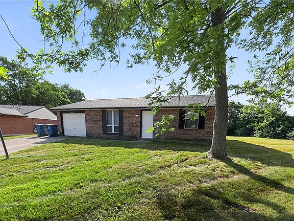 4th image of 8258 Ivy Glen Cir