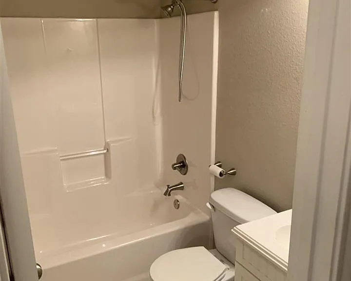 5122 Air Force Dr — Photo 9