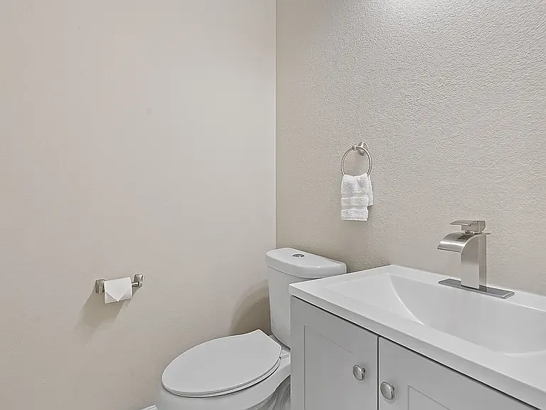 13424 Tossa Ln — Photo 15