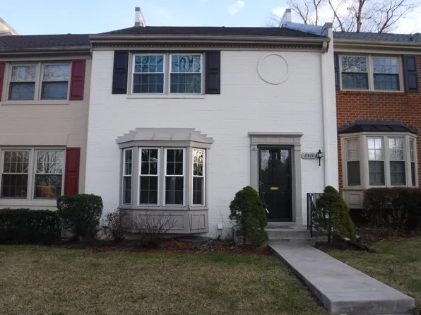 8519 Forrester Blvd, Springfield, VA 22152