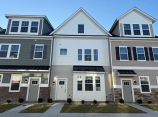 1817 Abba Pl, Chesapeake, VA 23323