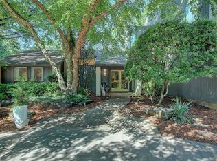 5502 E 75th St, Tulsa, OK 74136
