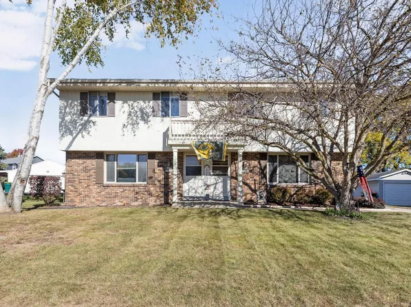 W201N16932 Wilshire DRIVE, Jackson, WI 53037