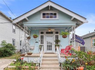 8534 Apricot St, New Orleans, LA 70118