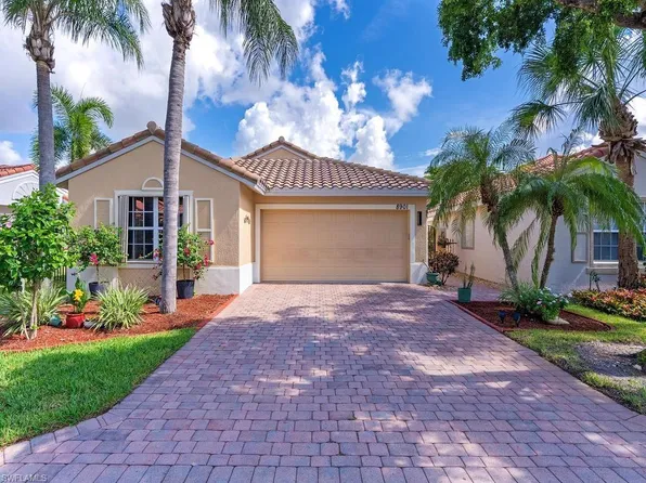 8901 Cascades Isle BLVD, ESTERO, FL 33928