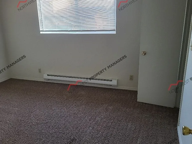 2227 Harrison Ave #136 — Photo 9