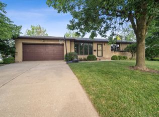 112 Anthony Dr, Normal, IL 61761