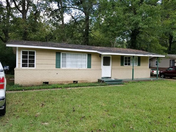 2661 Emerald Dr
