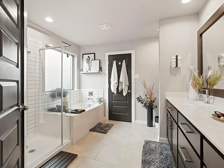 1511 Maple Ridge Dr — Photo 27