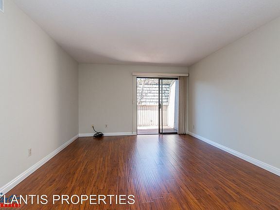5th image of 3253 Shadow Park Pl