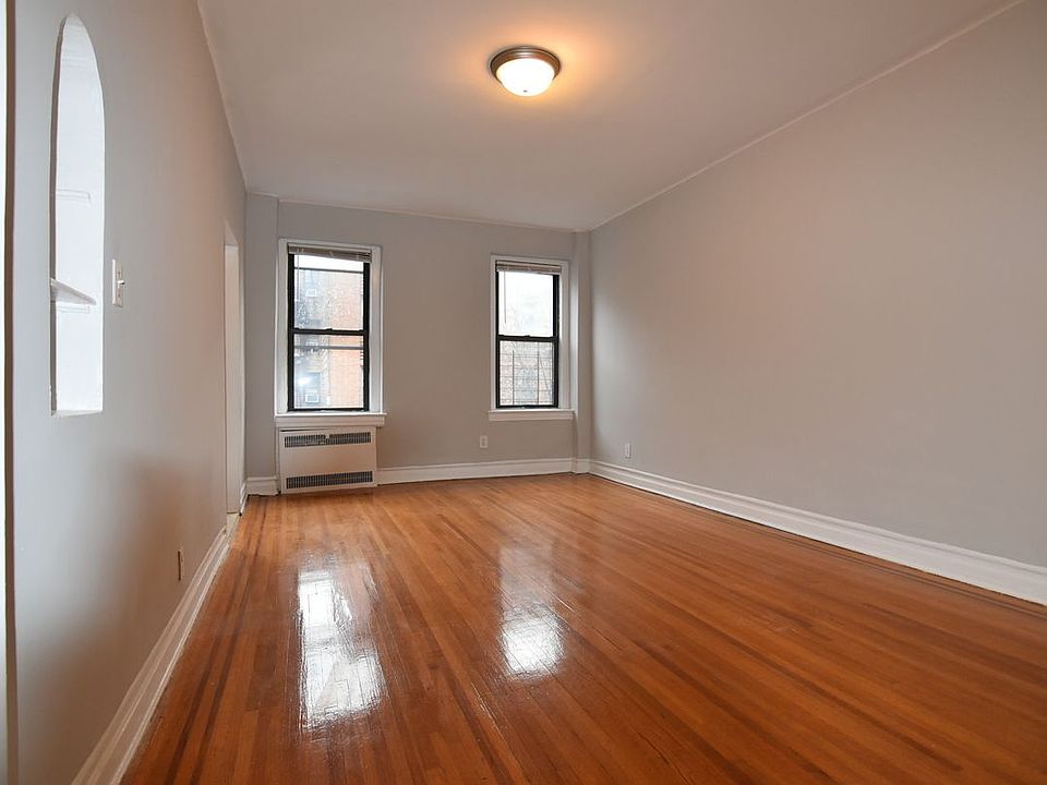 2nd image of 150 95th St #B4