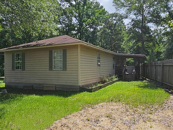 4th image of 1052 Seminary Sumrall Rd