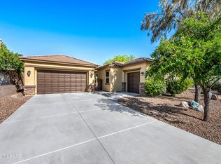 12398 N Golden Mirror Dr, Marana, AZ 85658