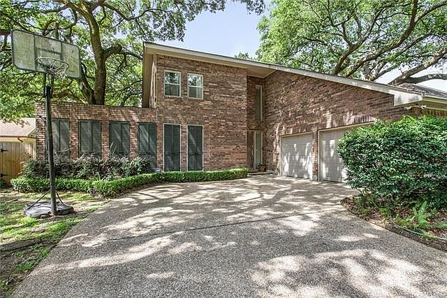 1st image of 36 Tennyson Pl
