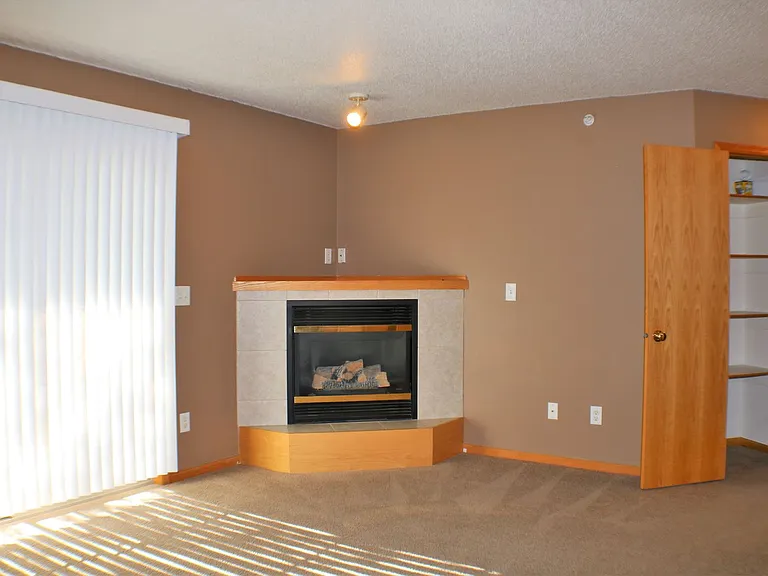 2857 Coral Ct #103 — Photo 4
