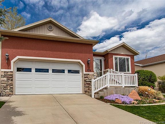 2nd image of 776 W Saddle Dr