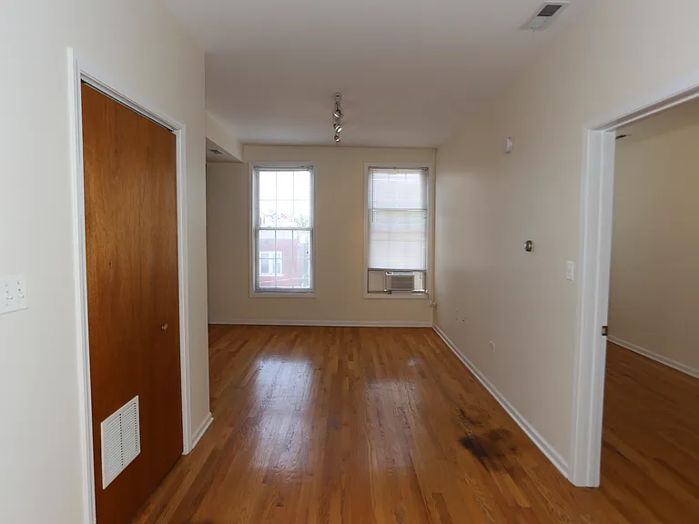 1837 S. Allport — Photo 13