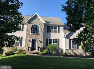 1128 Wendler Cir, Pottstown, PA 19465