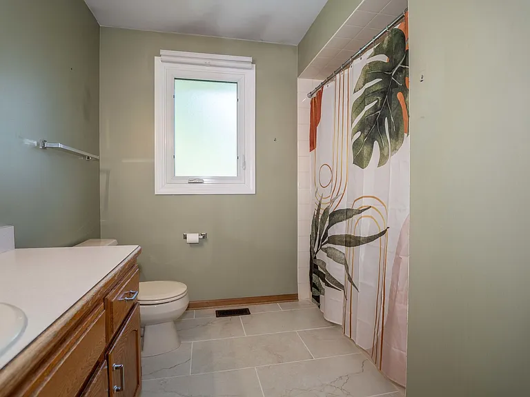 16409 Winding Creek Rd — Photo 11