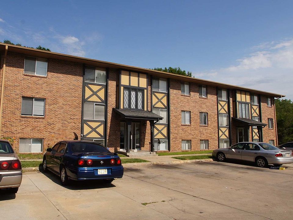 1st image of 4623 N 56th St APT 13