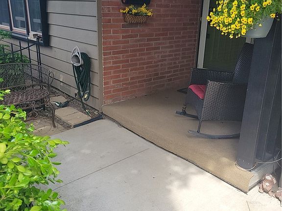 5th image of 8 Butler Pkwy