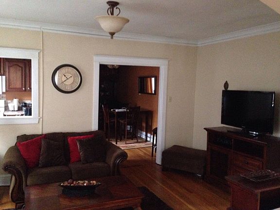 2nd image of 3647-3649 Wilmington Ave