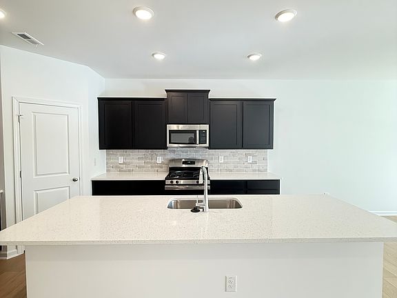 3rd image of 4216 Bryson Dr
