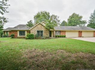 15604 E 94th St N, Owasso, OK 74055