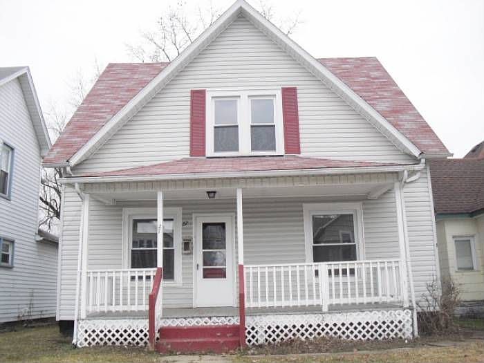 Front Exterior View