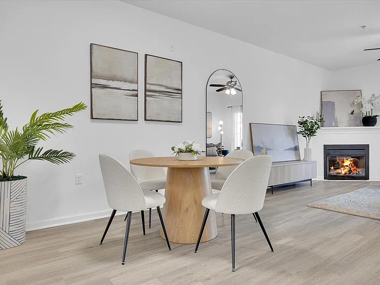 The Flats at Leland — Photo 6