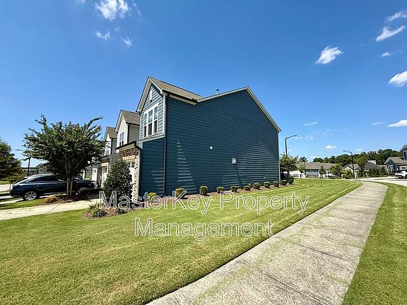 2nd image of 117 Lafferty St