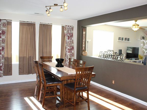 4th image of 1316 Paddington Way