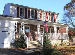 177 Scott Rd, Cumberland, RI 02864