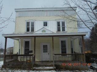 5747 Scenic Ave, Mexico, NY 13114