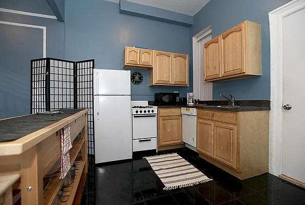 Rented by Eisenberg Exclusives | media 74