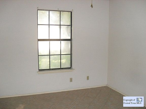 4th image of 510 Schlather St