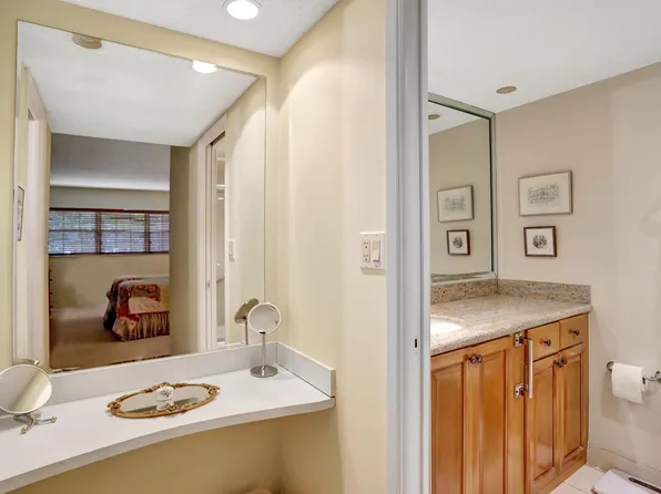 2661 S Course Drive #103, Pompano Beach, FL 33069