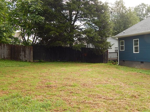 4th image of 5113 Landbrook Dr