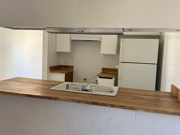 4th image of 6624 Woodley Ave APT 205
