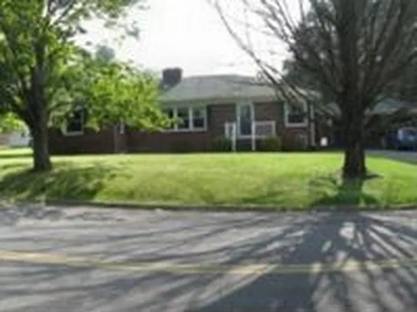247 Keller Ln, Marion, VA 24354