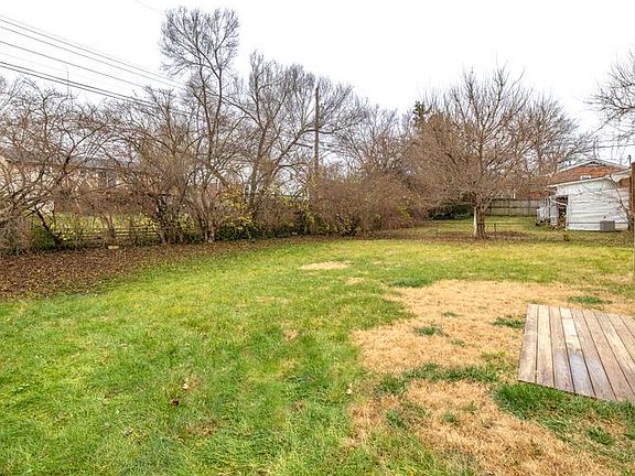 4th image of 440 Lancelot Ln