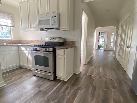 5th image of 1724 S Redondo Blvd
